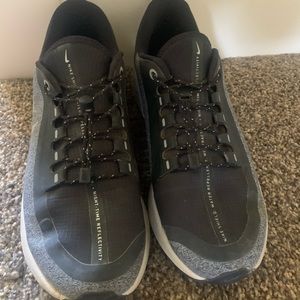 Nike React Shoes Black, Water Resistant